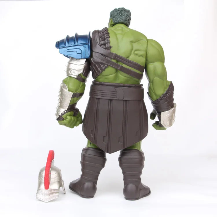 Gigantická designová figurka Hulk