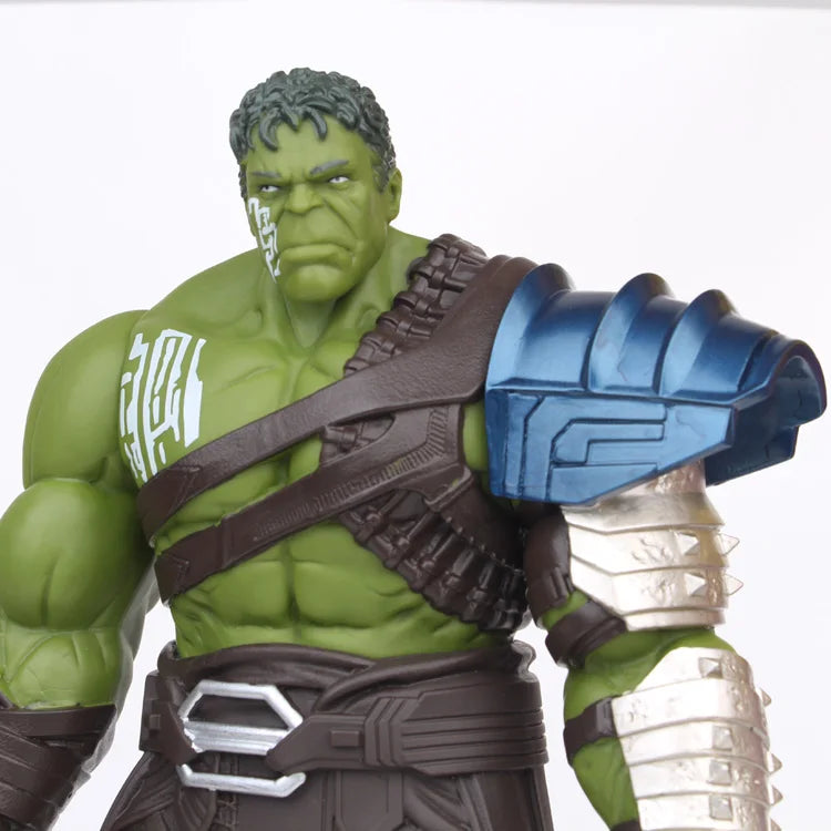 Gigantická designová figurka Hulk