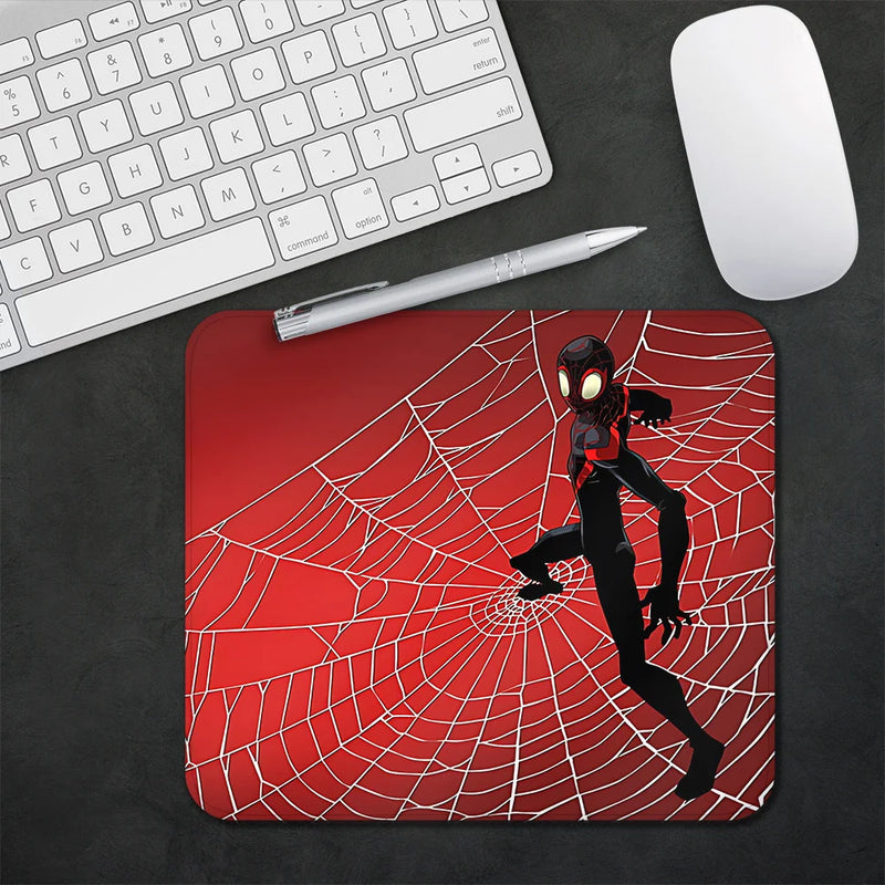 Designová podložka pod myš Spiderman - více variant
