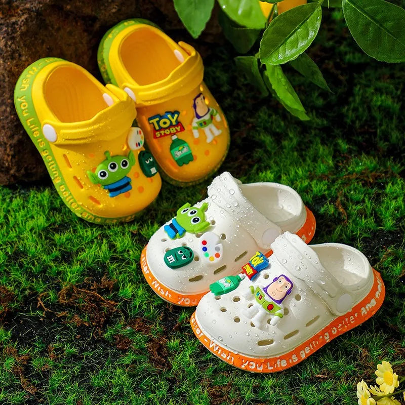 Dětské letní nazouvací boty Toy Story - více variant