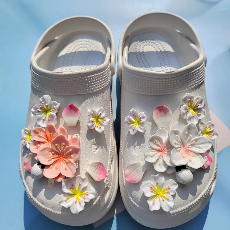 Ozdoby na boty Crocs ve tvaru květin - více variant