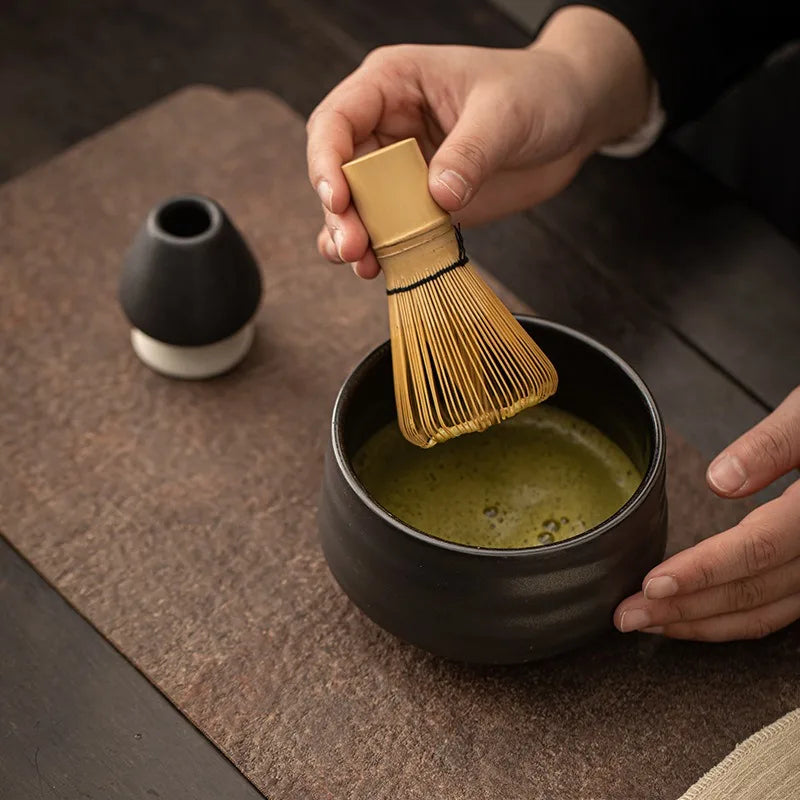 Bambusová metlička na čaj Matcha