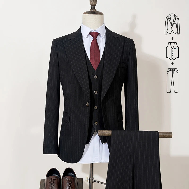 WeddingElegant™ Elegantní pánský oblek na svatbu - více variant