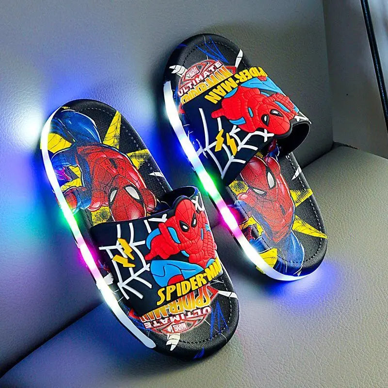 Dětské svítící pantofle Spiderman - více variant