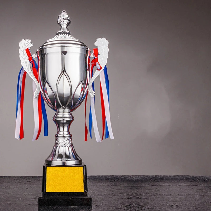 Sportovní trofej pro první, druhé a třetí místo
