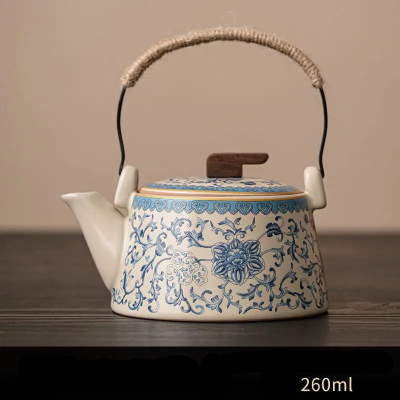 Tradiční čínská porcelánová čajová souprava