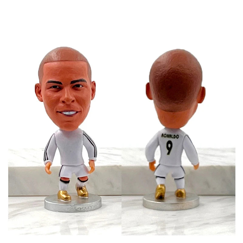 Figurka fotbalista Real Madrid - více variant