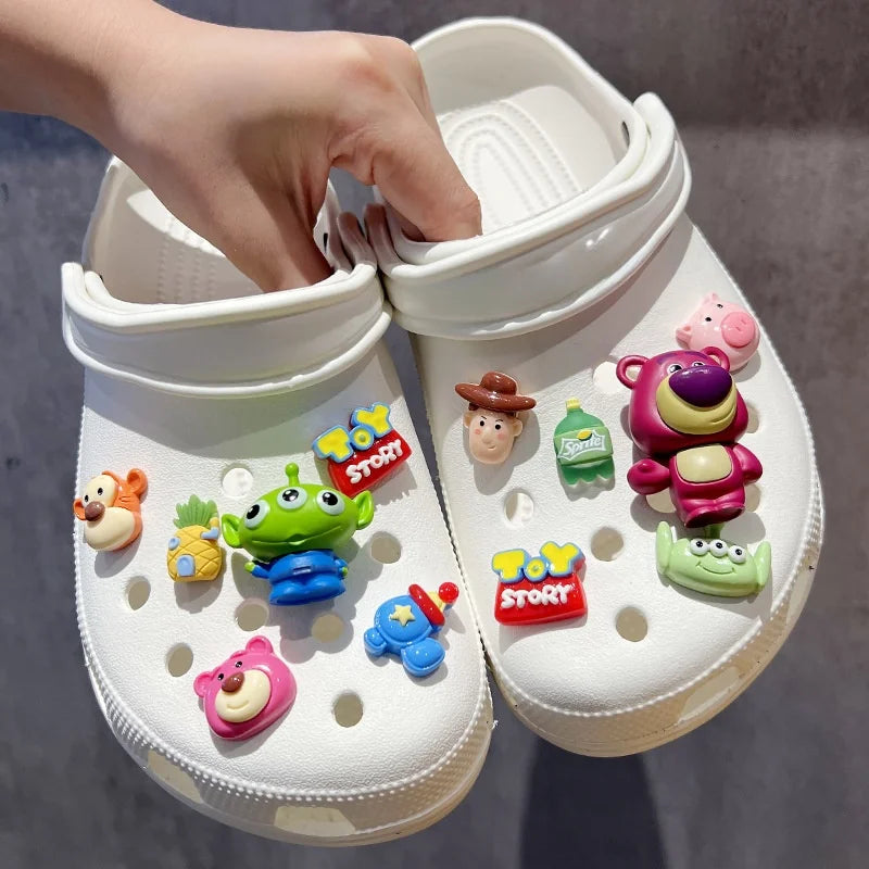 Dětské ozdoby na boty Crocs Toy Story - více variant
