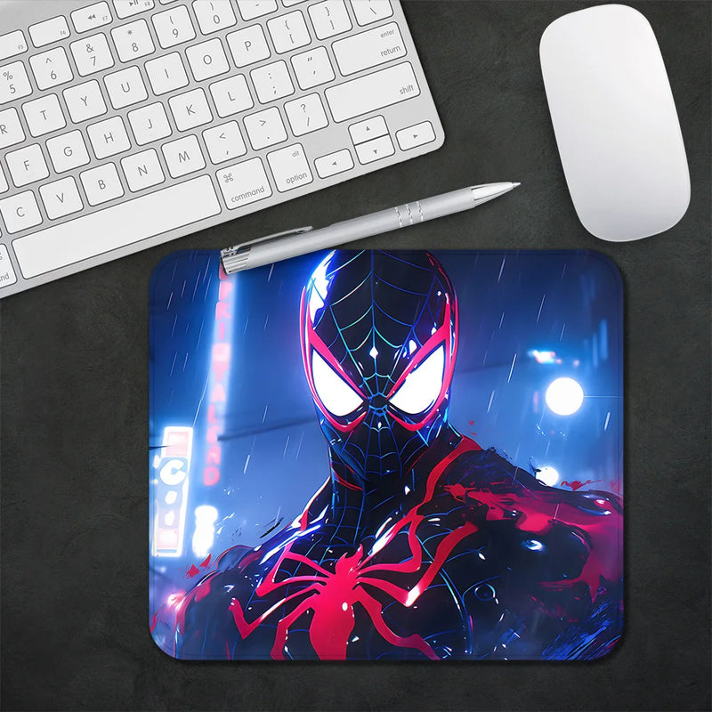 Designová podložka pod myš Spiderman - více variant