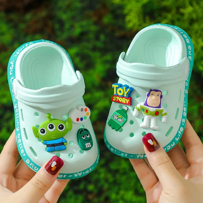 Dětské letní nazouvací boty Toy Story - více variant