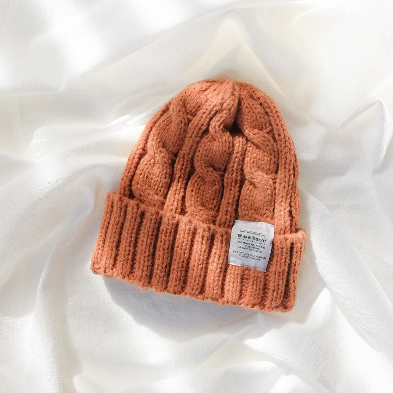 Módní pletená čepice - více barev