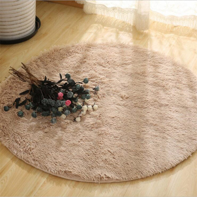 Kulatý huňatý koberec  - více variant